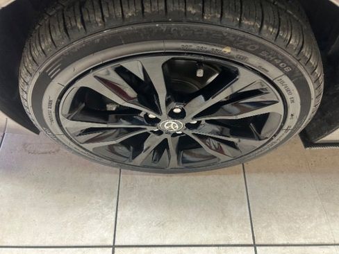 Used 2019 Toyota Corolla SE image 24