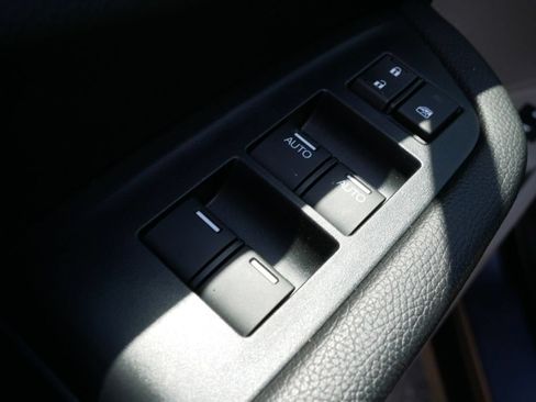 Used 2022 Honda Pilot Touring image 21