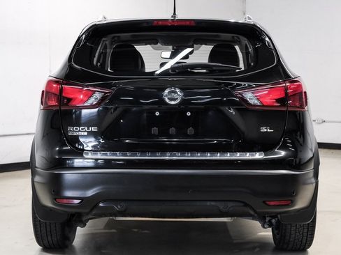 Used 2019 Nissan Rogue Sport SL w/ Premium Package image 10