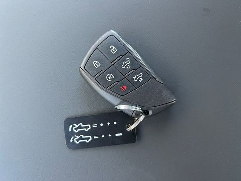 New 2026 GMC Sierra EV Elevation w/ LPO, Elevation Dark Package image 33