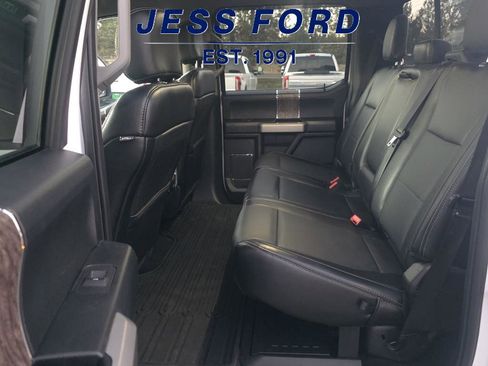 Used 2019 Ford F350 Lariat w/ Chrome Package image 13