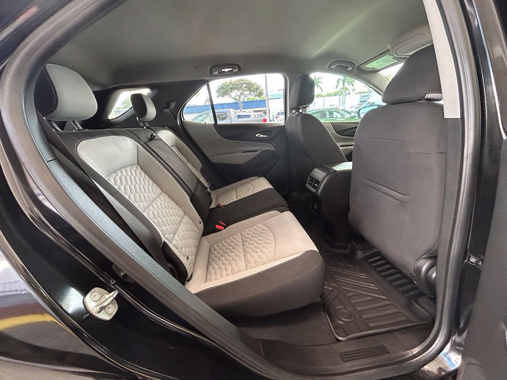 Used 2020 Chevrolet Equinox LS w/ LS Convenience Package FWD image 31