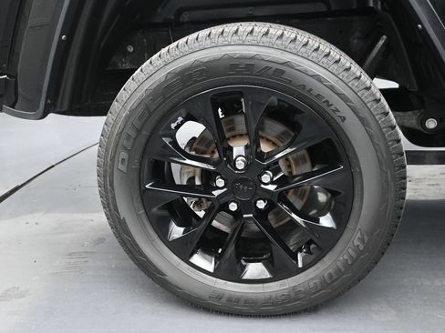 Used 2022 Jeep Gladiator Overland AWD/4WD image 37