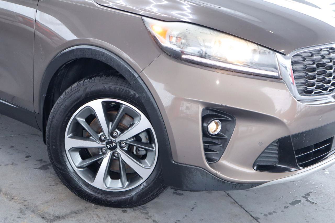 Used 2019 Kia Sorento EX w/ EX Touring Package FWD image 4