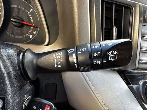 Used 2013 Toyota RAV4 XLE AWD/4WD image 26