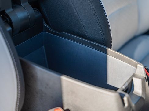 Certified 2025 Ford Escape Active image 11