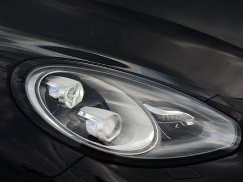 Used 2016 Porsche Panamera Turbo AWD/4WD image 11