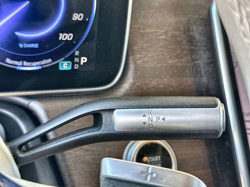 Used 2022 Mercedes-Benz EQS 450+ Sedan image 8