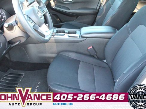 Used 2024 Nissan Sentra SV image 21