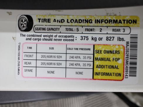 Used 2021 Ford EcoSport S FWD image 36