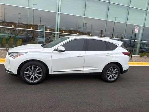 Used 2024 Acura RDX SH-AWD w/ Technology Package image 3