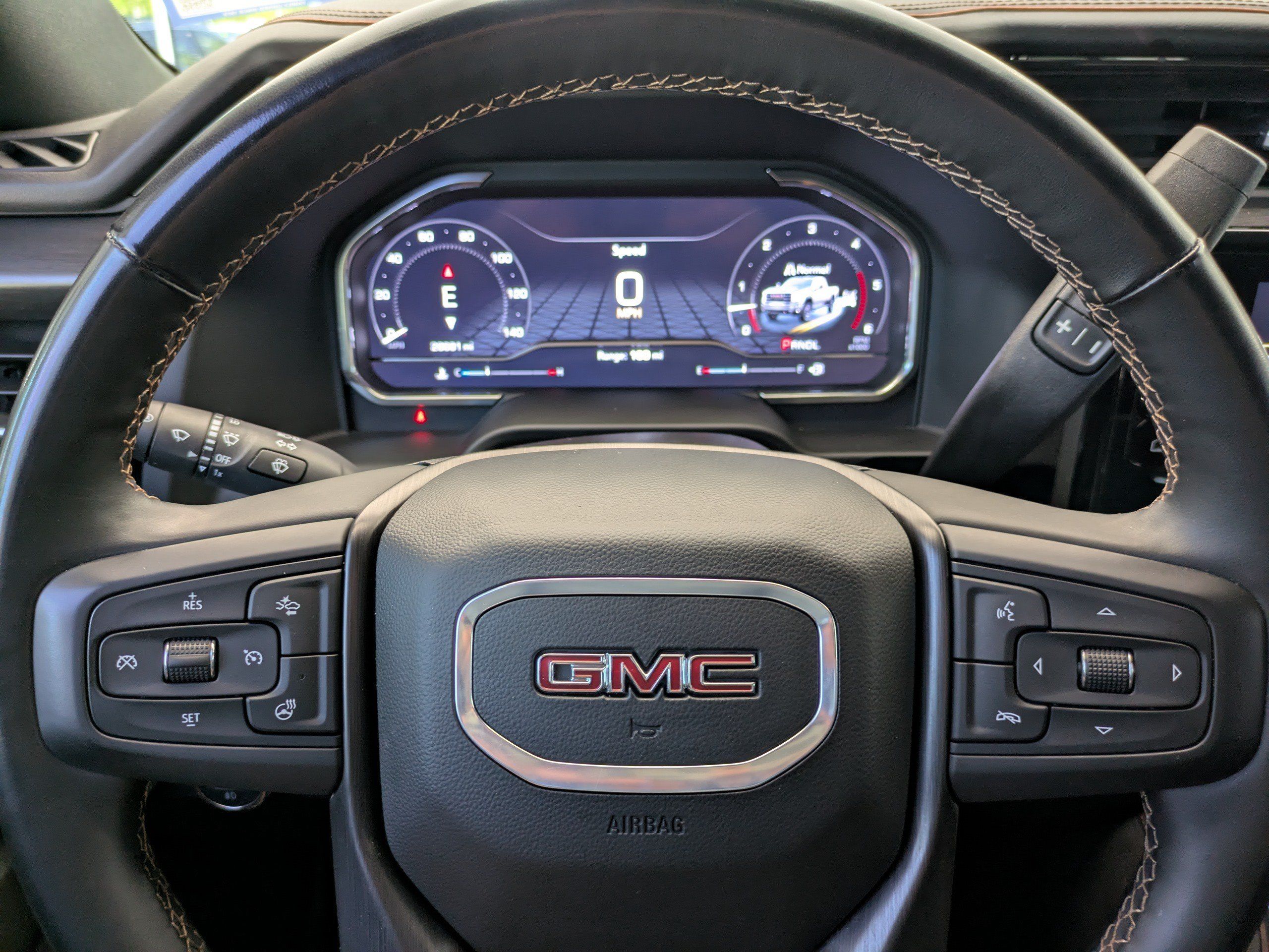 Used 2024 GMC Sierra 2500 AT4 w/ AT4 Premium Plus Package AWD/4WD image 32