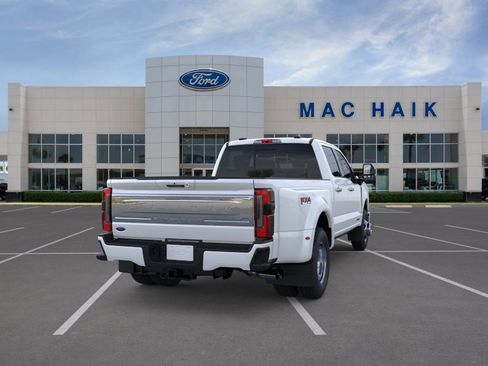New 2026 Ford F350 Platinum w/ Platinum Plus Package AWD/4WD image 8