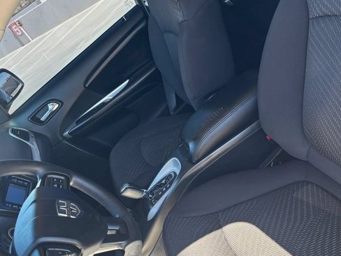 Used 2013 Dodge Journey SXT w/ Flexible Seating Group FWD image 15
