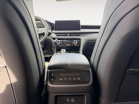 Used 2025 INFINITI QX60 Pure image 29