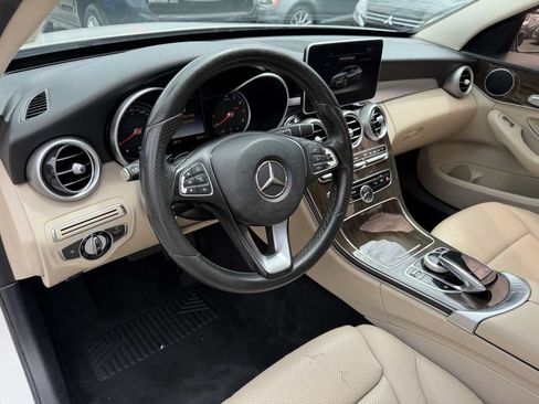 Used 2015 Mercedes-Benz C 300 Sedan image 9