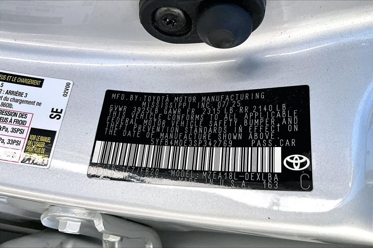 Used 2025 Toyota Corolla LE FWD image 36