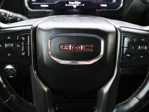 Used 2024 GMC Sierra 2500 AT4 w/ AT4 Premium Plus Package image 38