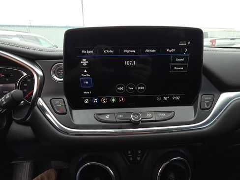 Used 2023 Chevrolet Blazer LT w/ Driver Confidence Package AWD/4WD image 10