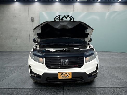 Used 2021 Honda Ridgeline Sport image 9