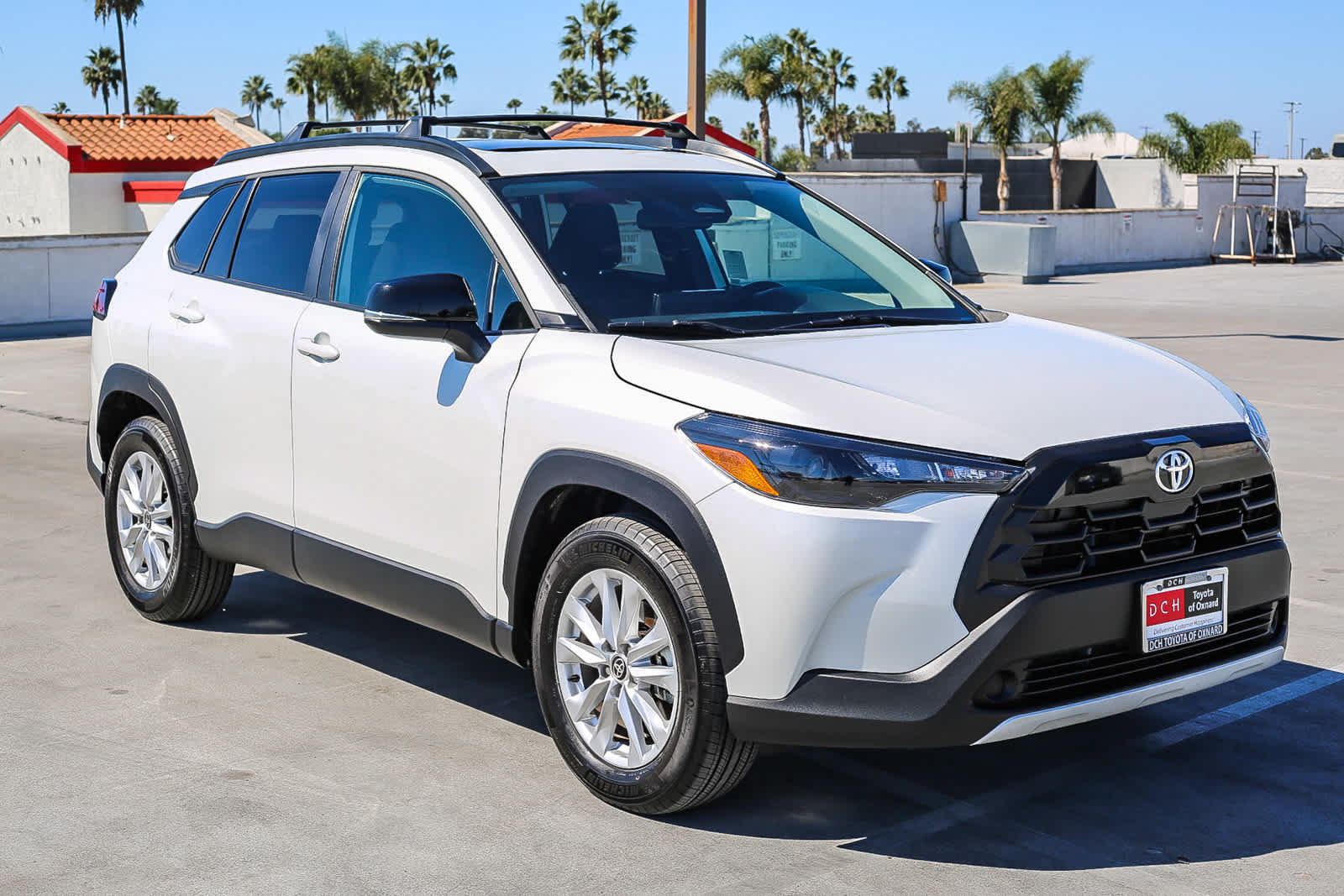 Used 2026 Toyota Corolla Cross LE w/ Moonroof Package FWD image 4
