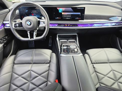 Used 2025 BMW 740i xDrive AWD/4WD image 14