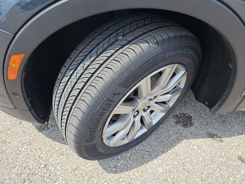 Used 2019 Cadillac XT4 Premium Luxury w/ Technology Package AWD/4WD image 33