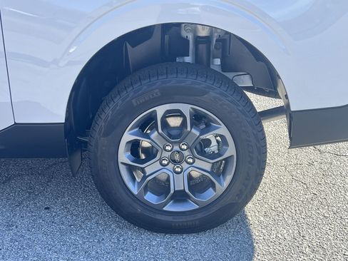 New 2025 Ford Maverick XLT w/ XLT Luxury Package AWD/4WD image 27