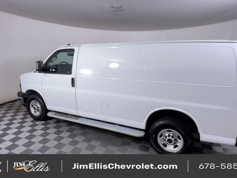 Certified 2023 GMC Savana 2500 w/ Driver Convenience Package image 7