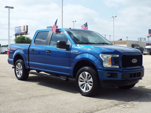 Used 2018 Ford F150 XL w/ Equipment Group 101A Mid AWD/4WD image 3