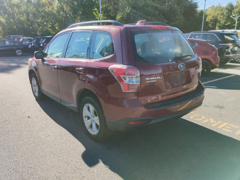 Used 2016 Subaru Forester 2.5i w/ Alloy Wheel Package AWD/4WD image 4