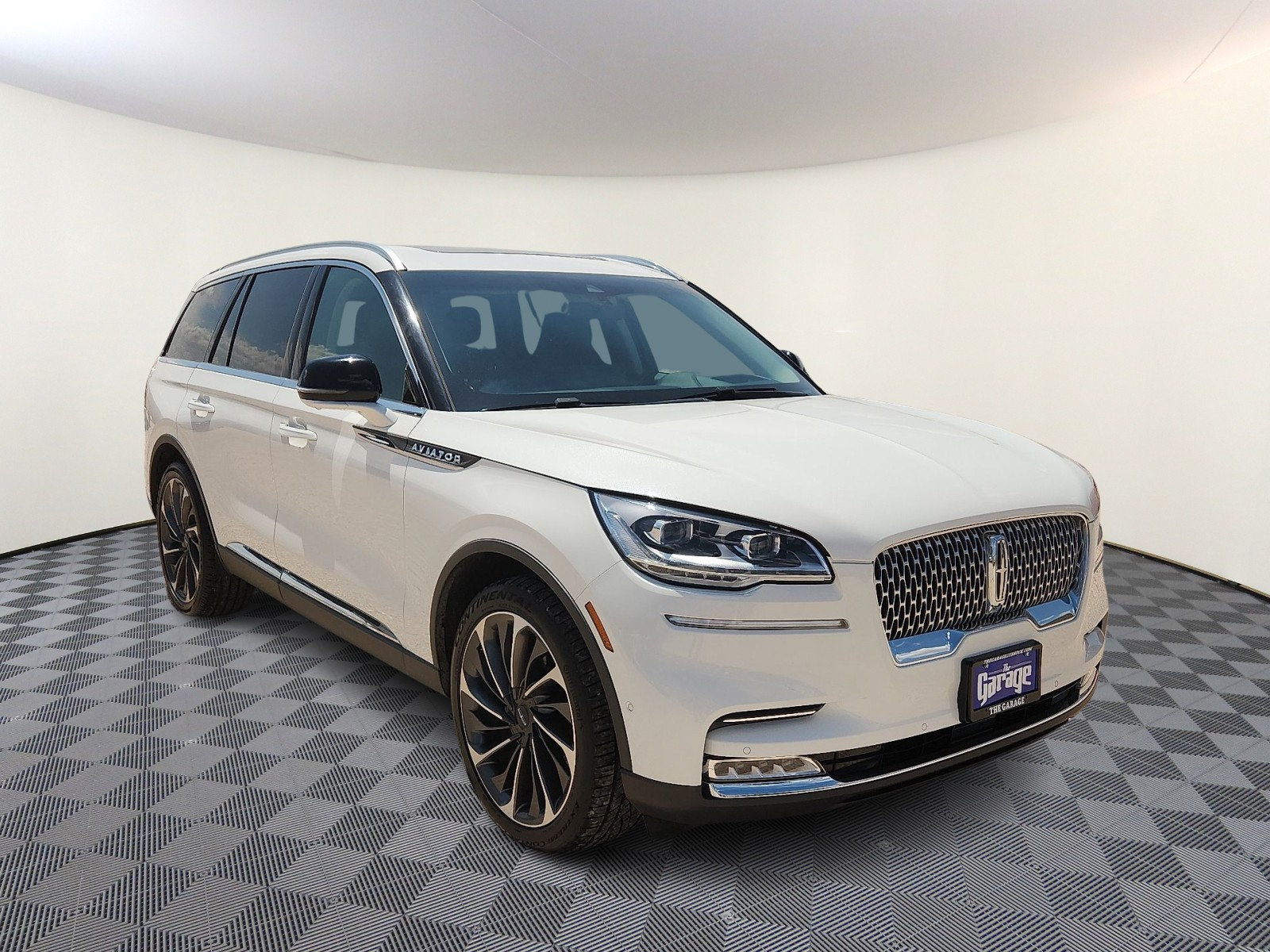 Used 2020 Lincoln Aviator Reserve w/ Equipment Group 202A AWD/4WD image 6