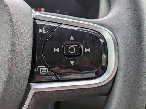 Used 2023 Volvo XC60 B5 Ultimate AWD/4WD image 34