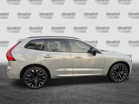 Used 2026 Volvo XC60 B5 Ultra w/ Protection Package Premier image 11