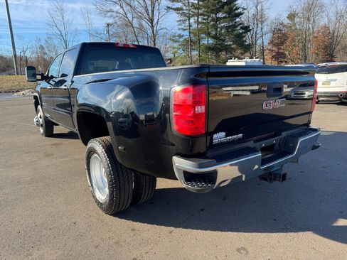 Used 2019 GMC Sierra 3500 4x4 Crew Cab image 3