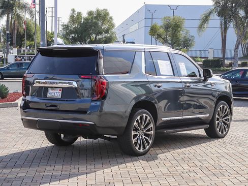 Used 2021 GMC Yukon SLT w/ SLT Luxury Plus Package image 7