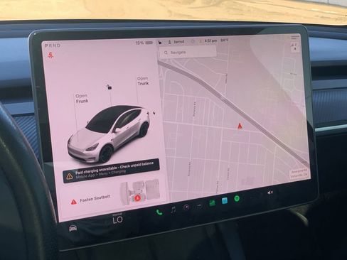 Used 2022 Tesla Model Y Performance image 11