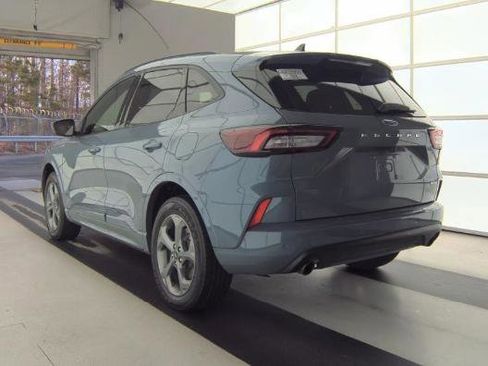 Used 2024 Ford Escape ST-Line Select w/ Tech Pack #1 image 4