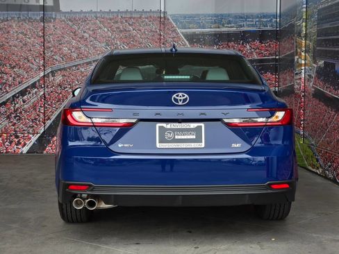 Used 2026 Toyota Camry SE FWD image 7