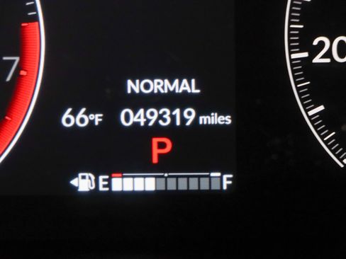 Used 2023 Honda CR-V EX image 16