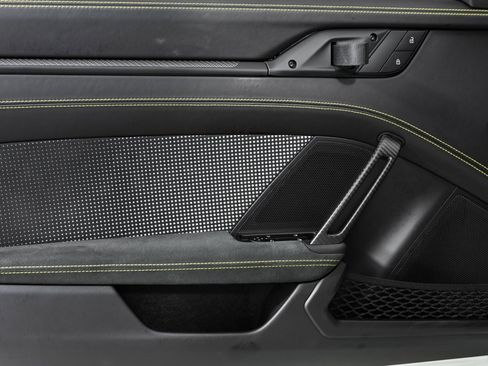 Certified 2024 Porsche 911 GT3 RS image 6