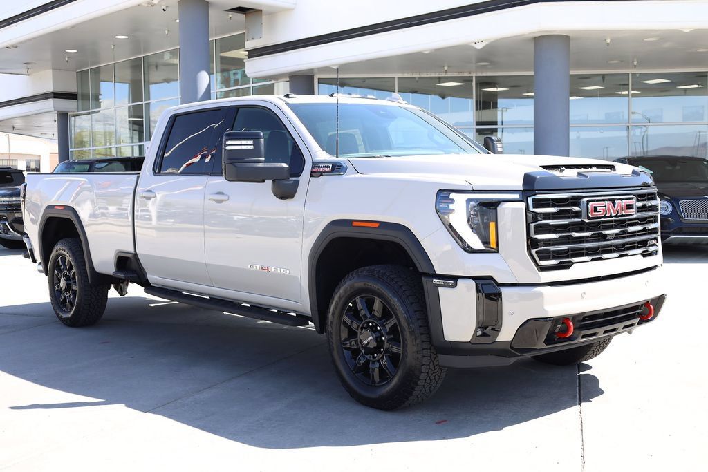 New 2026 GMC Sierra 3500 AT4 w/ Technology Package AWD/4WD image 8