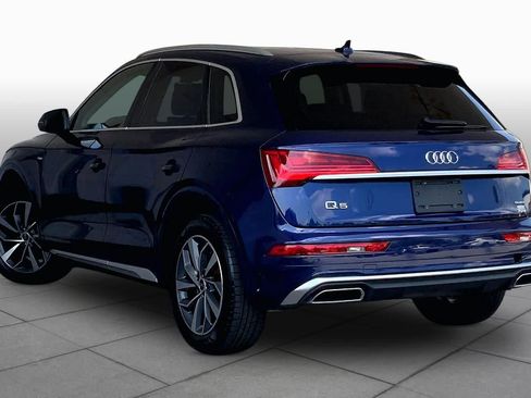 Used 2022 Audi Q5 2.0T Premium w/ Convenience Package AWD/4WD image 12