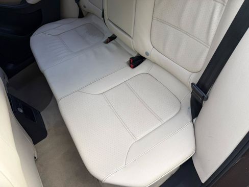 Used 2014 Volkswagen Jetta SE FWD image 33