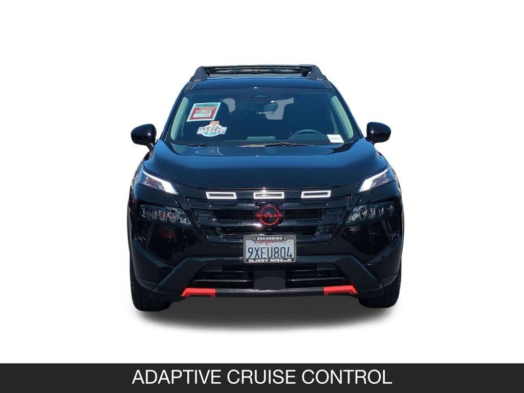 Certified 2026 Nissan Rogue SV AWD/4WD image 4