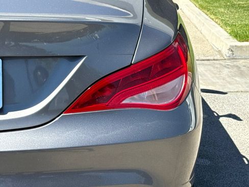 Used 2019 Mercedes-Benz CLA 250 image 14