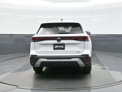 New 2026 Volkswagen Tiguan S image 6