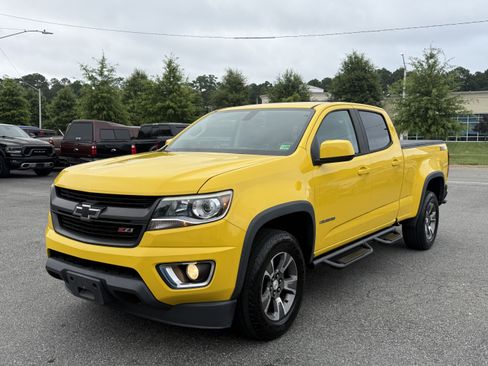 Used 2015 Chevrolet Colorado Z71 w/ Trail Boss Edition image 10