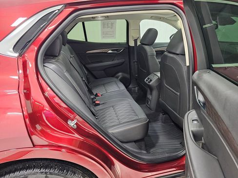 Used 2023 Buick Envision Avenir AWD/4WD image 16