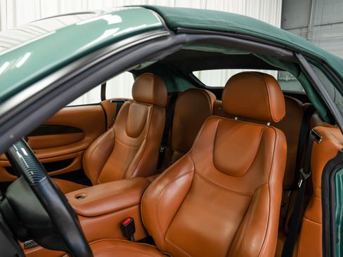 Used 2003 Aston Martin DB7 Vantage image 21